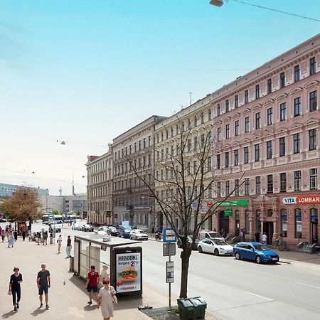 Fantastic Studio Apartment In The Heart Of Riga Esterno foto